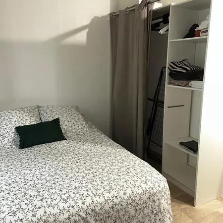 Lejlighed Au Porte De Paris *